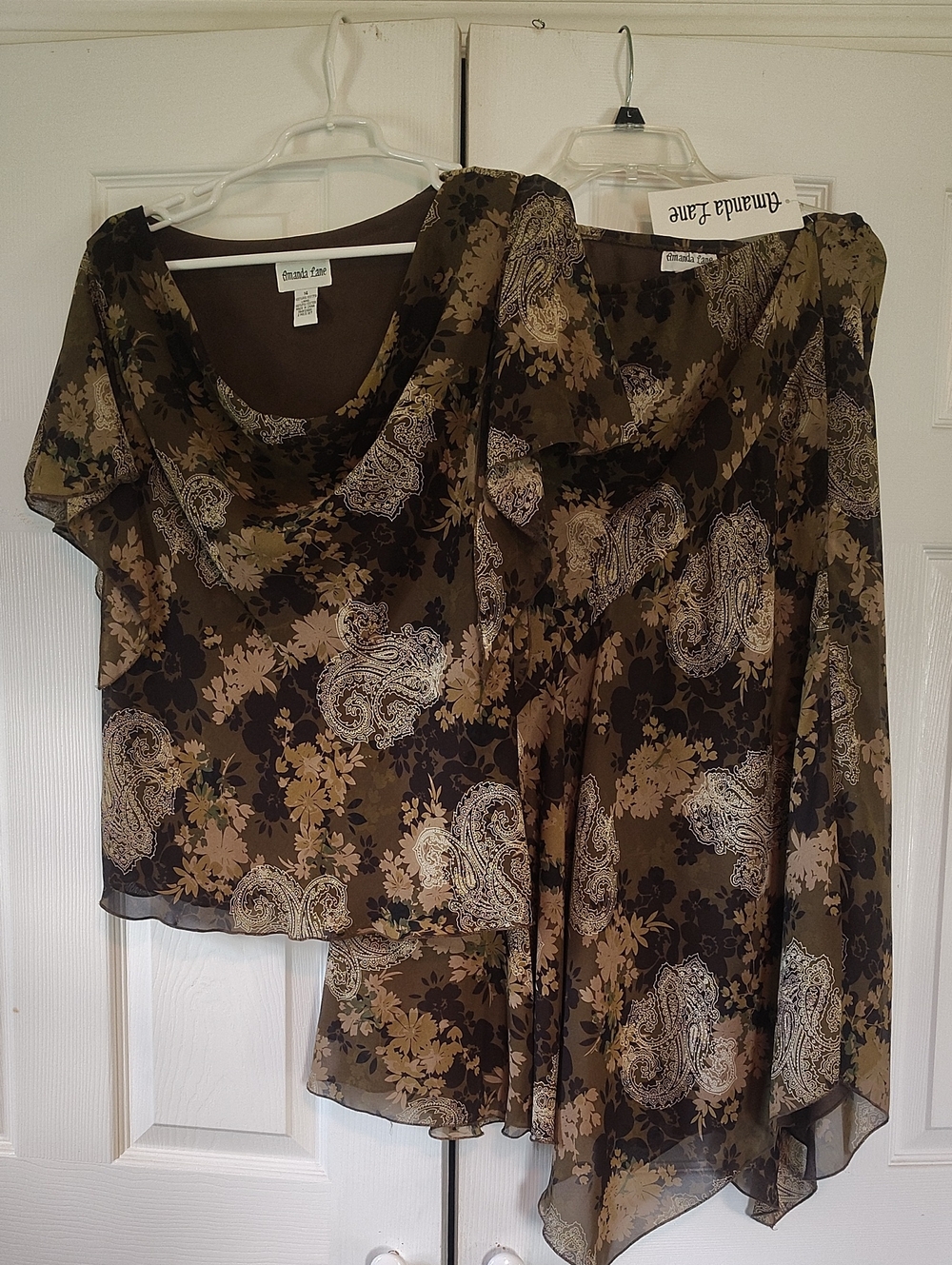 Amanda Lane Brown Paisley Floral Cowl-Neck Blouse